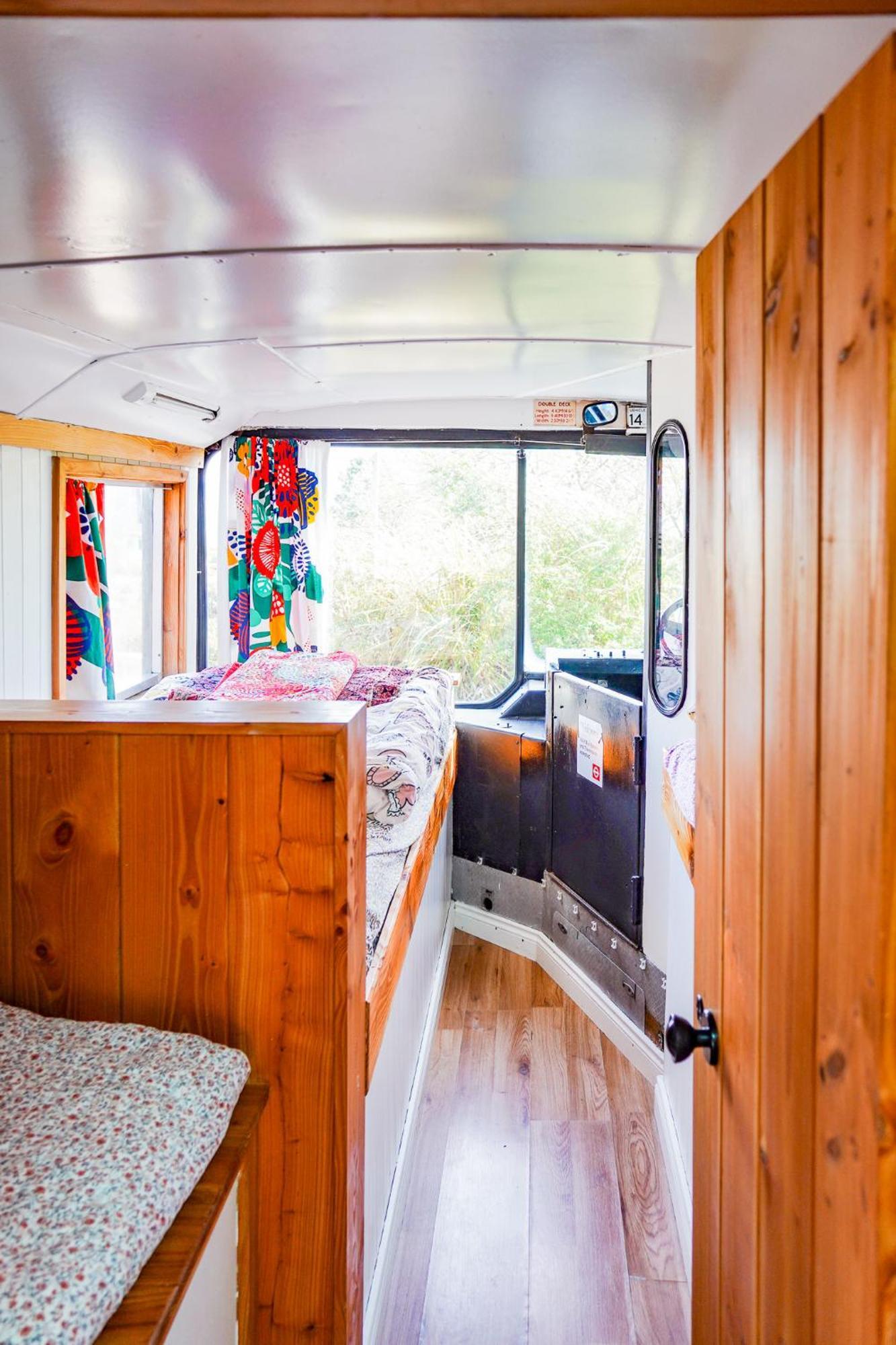 Hotel Double Decker Bus At Valentia Island Escape Chapeltown Zewnętrze zdjęcie