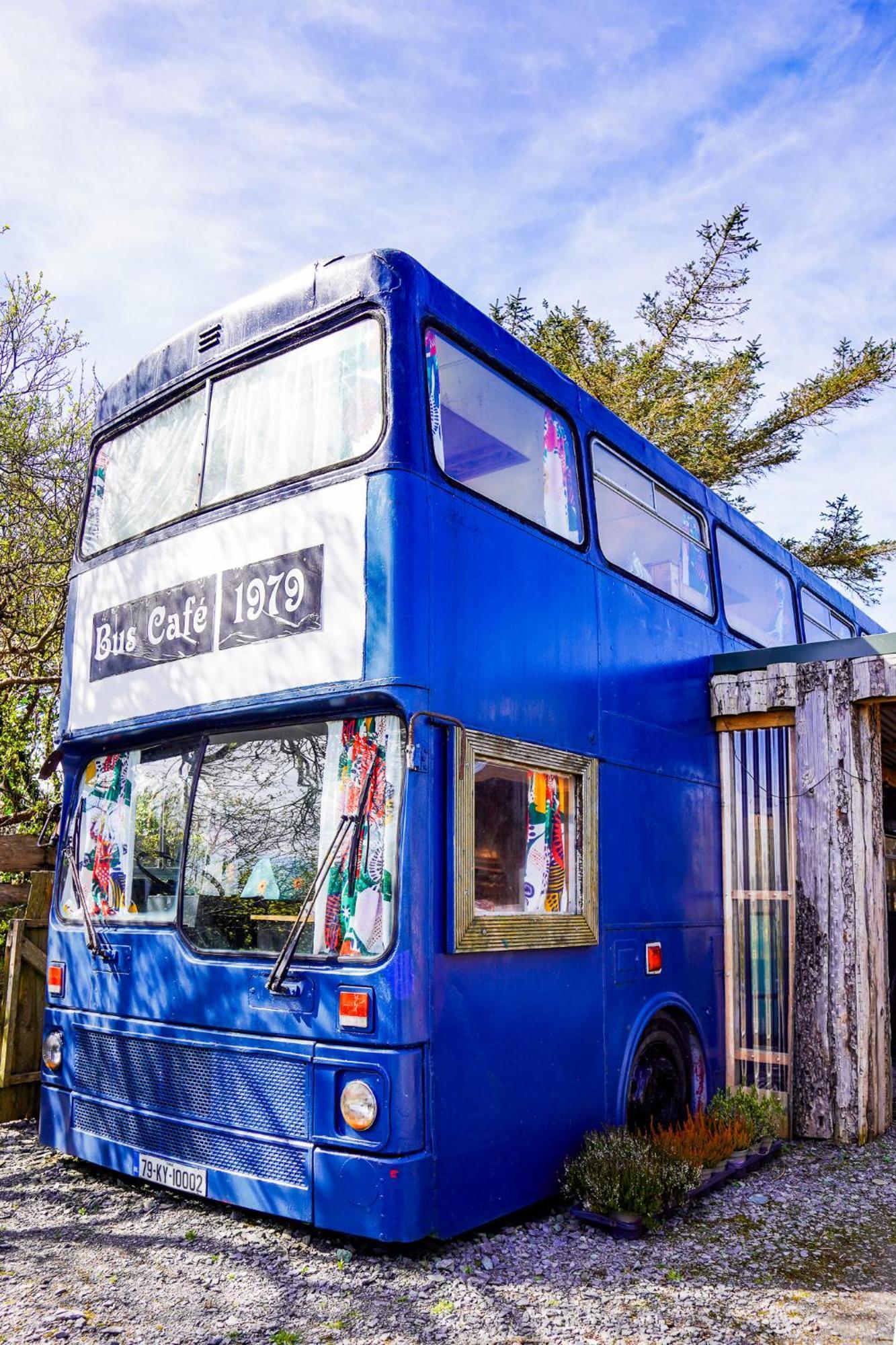 Hotel Double Decker Bus At Valentia Island Escape Chapeltown Zewnętrze zdjęcie